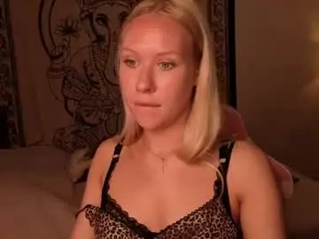 Chaturbate Adult Webcam of pureeangel