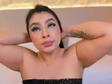 Chaturbate Nude Webcam of samanthaa_22_