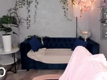 Chaturbate Adult Video Chat of elira_vane