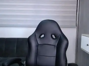 Chaturbate Free Porn Cam of heylaura11