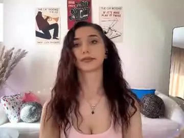 Chaturbate Live Sex Cam of lilihalvorsen