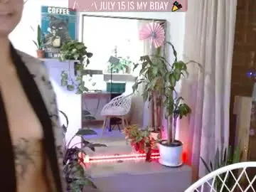 Chaturbate Adult Webcams of sweet_bluee