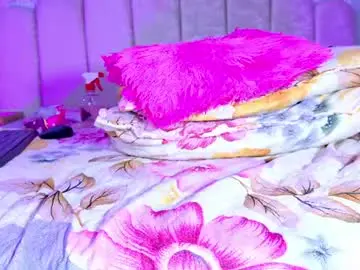 Chaturbate Live Sex Cam of violeta_london