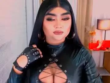 Chaturbate Free Live Porn of luxsasha