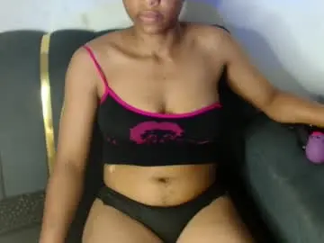 Chaturbate Live Porn of mila_xxxxxx