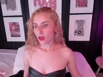 Chaturbate Sex Cam of odette_bulgari