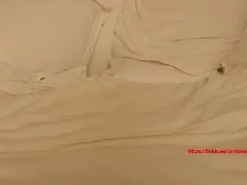 Chaturbate Live Sex Cam of princessandthepea_