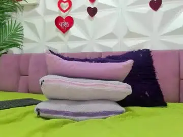 Chaturbate Adult Video Chat of anggie_miller