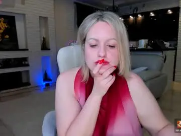 Chaturbate Live Sex Cam of mariemlui