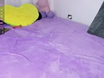 Chaturbate Nude Webcam of emy_xdy
