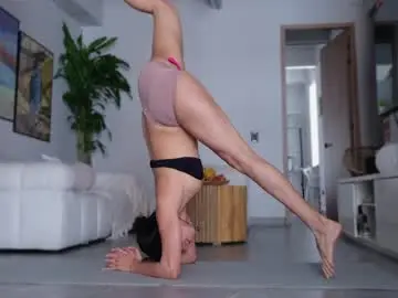 Chaturbate Sex Cam of nikol_je