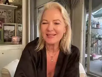 Chaturbate Watch Live Sex Cams of gl1tter_barbie