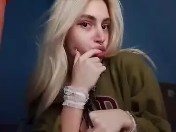 Chaturbate Adult Video Chat of lesyawhite