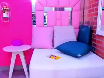 Chaturbate Live Sex Cam of malu_horny_69