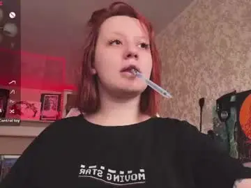 Chaturbate Live Sex Cam of daniredheadevil