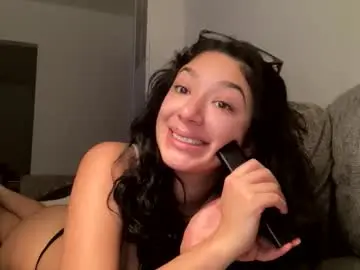 Chaturbate Live Sex Cam of penelopeinwonderland