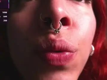 Chaturbate Live Sex Cam of bri_von_dhara_