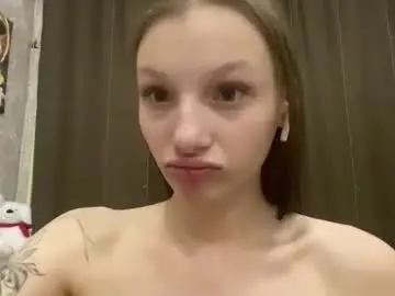 Chaturbate Live Sex Cam of cleotilderinde