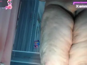 Chaturbate Live Sex of emma_hoot1
