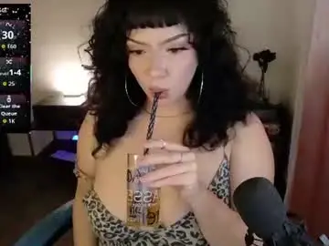 Chaturbate Live Sex Cam of myevangeline_