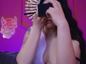 Chaturbate Sex Cam of julieta_russell