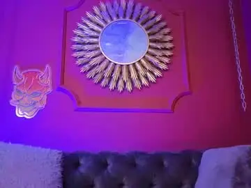 Chaturbate Adult Video Chat of julieta_russell