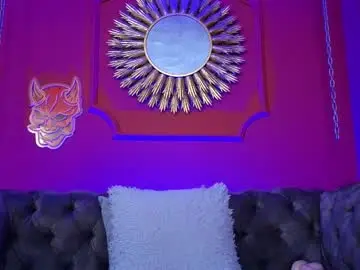 Chaturbate Sex Cam of julieta_russell