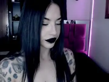 Chaturbate Live Porn of emearld_black