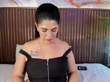 Chaturbate Watch Live Sex Cams of roxie_ns