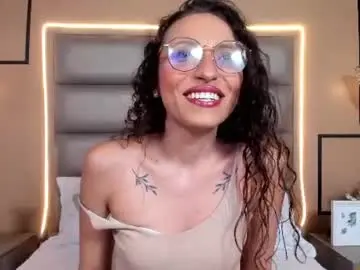 Chaturbate Watch Live Sex Cams of anamariam1