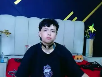 Chaturbate Sex Chat of nikievanz