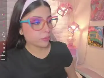 Chaturbate Live Sex Cam of melaniegrayx