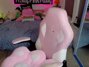 Chaturbate Free Porn Cam of pr3ttyp1nkpussy