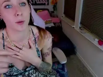 Chaturbate Adult Video Chat of pr3ttyp1nkpussy