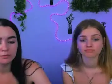 Chaturbate Live Sex of aria_glow