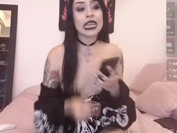 Chaturbate Best live sex cam show of camille_666