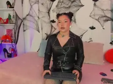 Chaturbate Free Porn Cam of naughty_fun_room