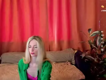 Chaturbate Free Porn Cam of skinnyladyy