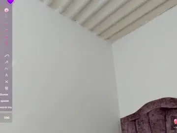 Chaturbate Nude Webcam of valery_smitd