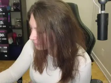 Chaturbate Live Sex Cam of alexa_dream