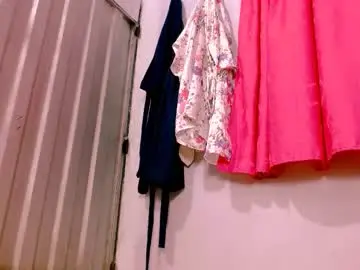 Chaturbate Live Sex Cam of kataleyabarbara21