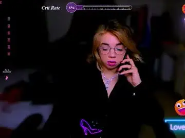 Chaturbate Live Sex Cam of blinkofeyess