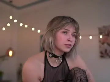 Chaturbate Live Sex Cam of ms_dira