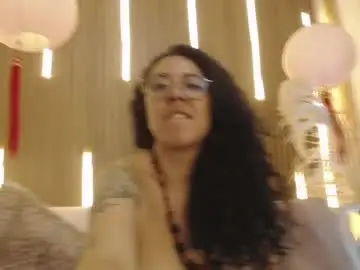 Chaturbate Live Sex Cam of velvet_curly