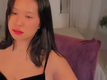 Chaturbate Live Sex Cam of erika_kim