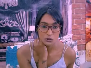 Chaturbate Live Porn of indianrebel4u2luv