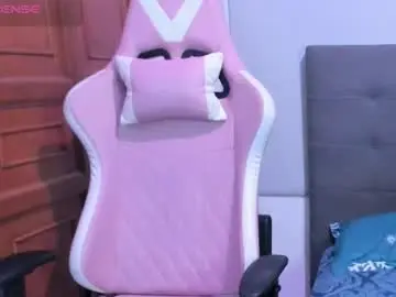 Chaturbate Adult Webcam of andreaqueenn