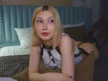 Chaturbate Best live sex cam show of carolreeves