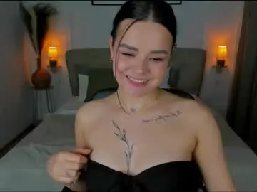 Chaturbate Best live sex cam show of evaraider