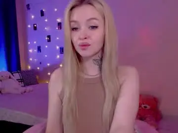 Chaturbate Live Sex Cam of naughty_mablee